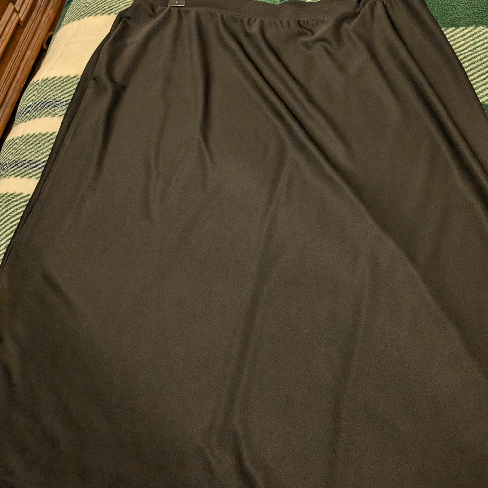 Worthington Classic Black Skirt